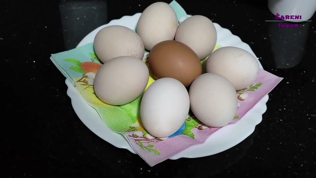 The easiest way to whitening eggs for Easter./ Kako najlakše da izbelite jaja za Uskrs.