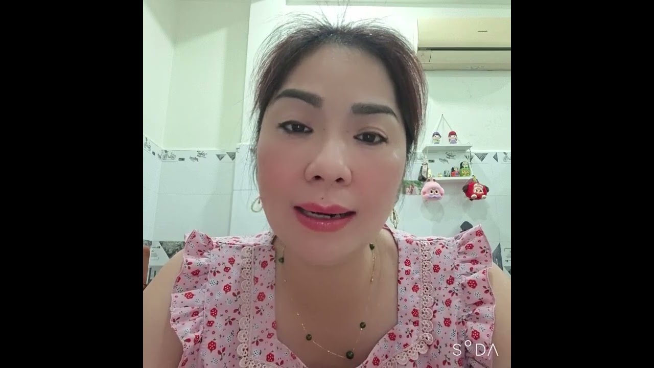 Thái hoàng nên dừng lại việc tung hô bản thân