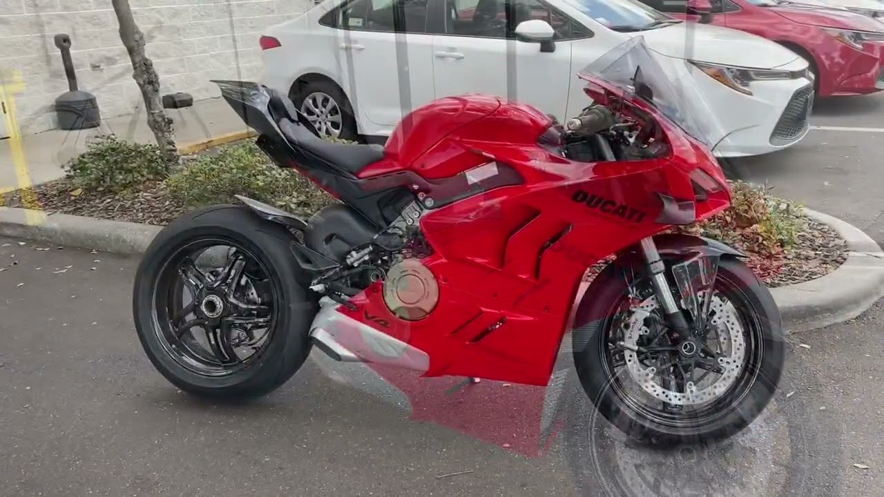 BST carbon fiber wheels for ducati panigale v4