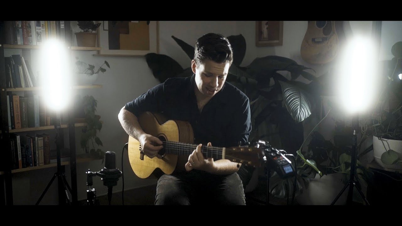Arctic Monkeys - I Wanna Be Yours ( Dark Acoustic Cover )
