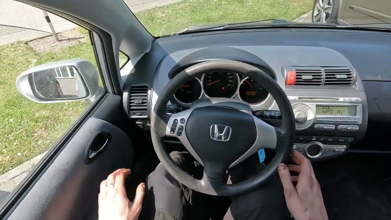 Honda Jazz for yearly inspection ALMOST perfect POV video