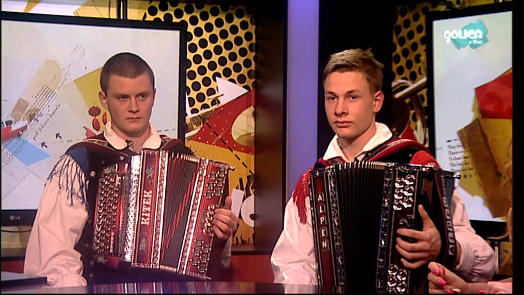 GOST V STUDIU: Klemen Rošer (šola harmonike Rošer)