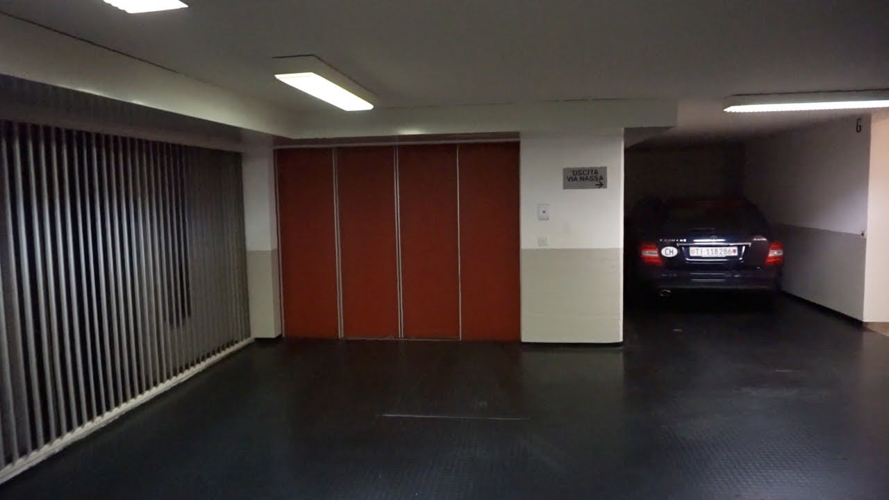FIAM Ascensa car elevator @ Via Giuseppe Motta 17-19, Lugano, Switzerland