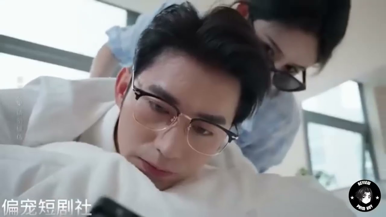 KHƯƠNG THẬP THẤT VÀ NHỮNG LẦN CHẠM MẶT ĐẦY HÀI HƯỚC VỚI LỆ ĐÔNG  PHIM NGÔN TÌNH
