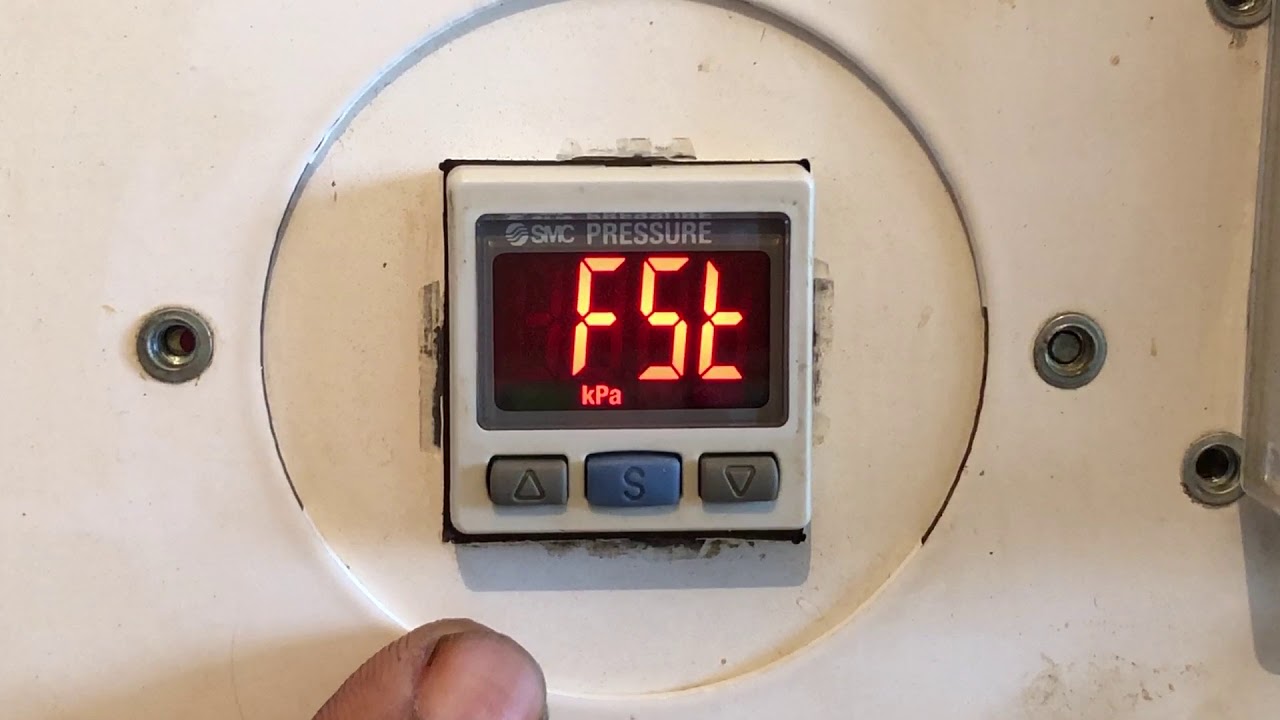 Настраиваем реле вакуума SMC ise30a / zse30a  на вакуумном прессе для переклейки дисплеев