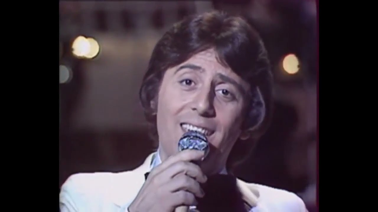 Pierre Charby - Chacun sa chanson d'amour (Le Grand Concours De La Chanson Fran&ccedil;aise 1977)
