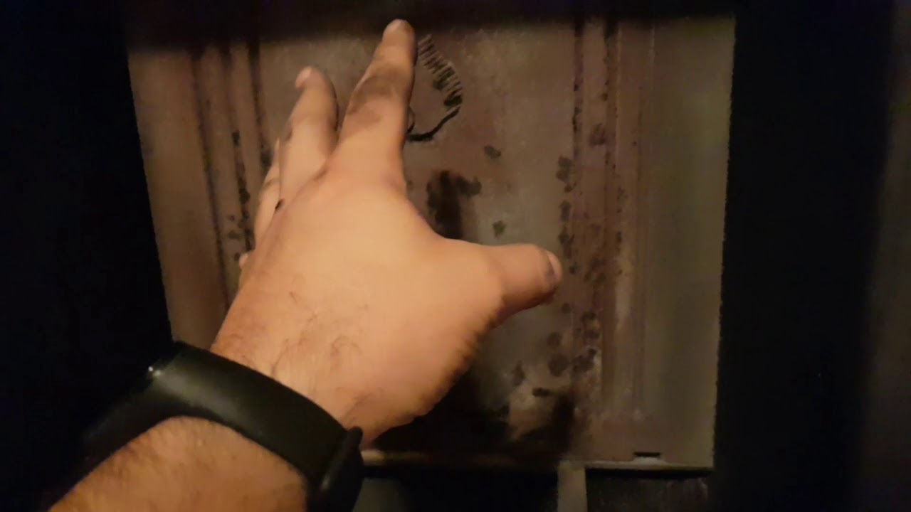 Pulizia stufa a pellet Superior Sonia by Piazzetta