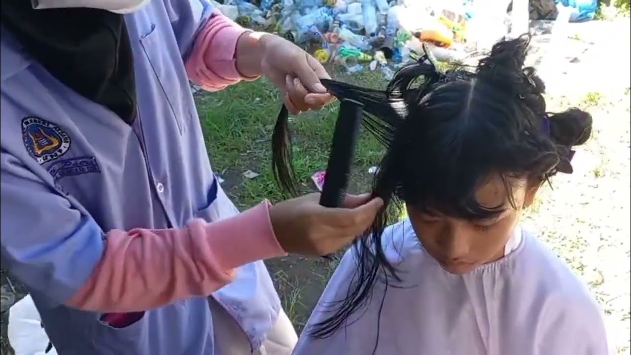 pemangkasan rambut medium cutting (model)