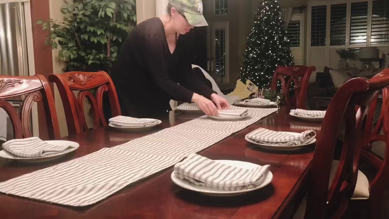 Christmas Decor | Dining Table Setup