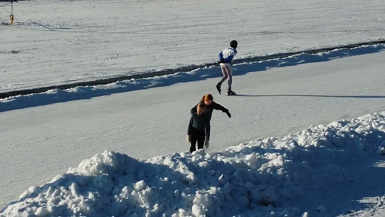 IJspret op natuurijs schaatsbaan Winterswijk zondag 11 januari 2026 seizoen 2025-2026