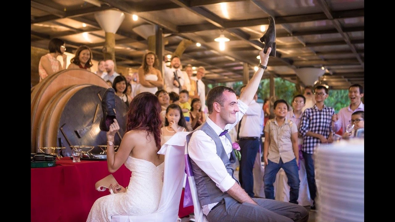 Hanh and Matthews Wedding - Bride and Groom shoe game