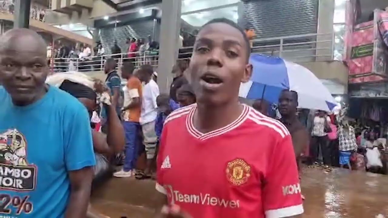 Enkuba Etonnye Akawungeezi Egoyezza Bannakampala