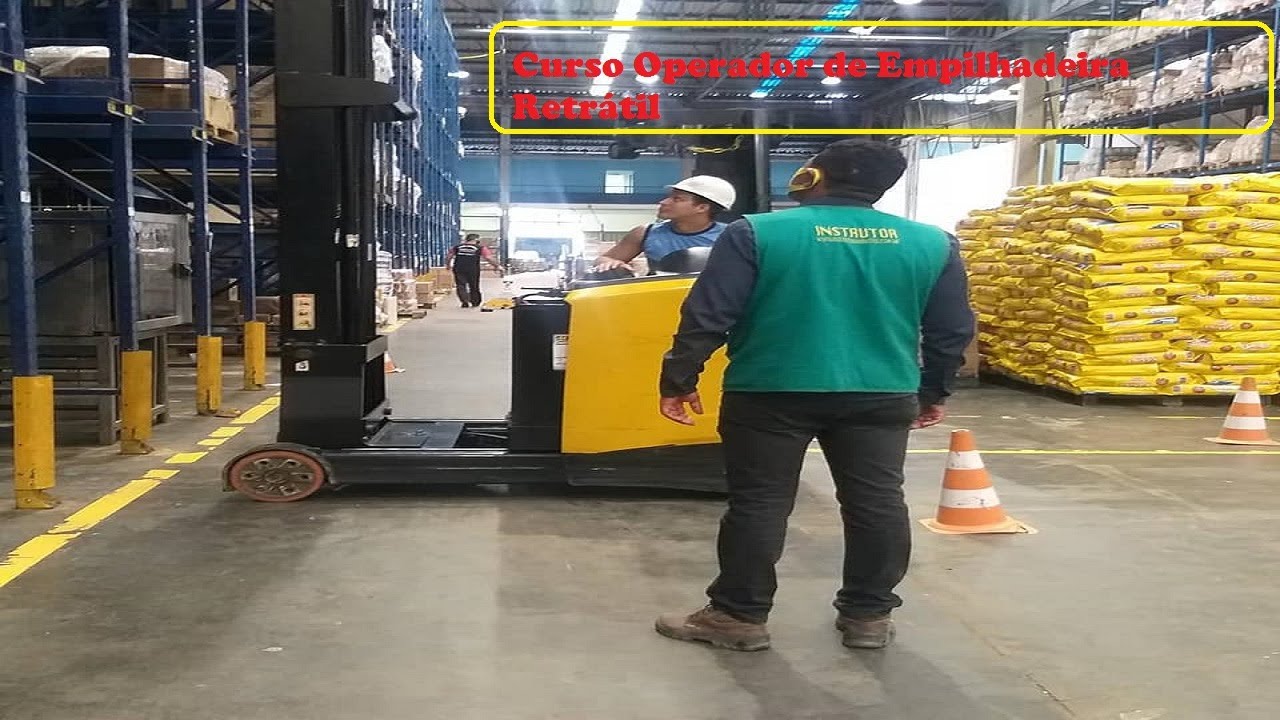 Empilhadeira Retrátil Curso Básico