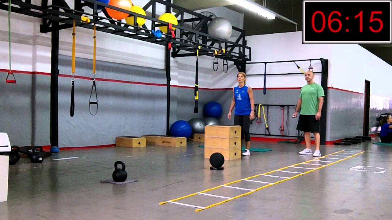 Entrenamiento Inteligente: Circuito Intermitente, 6 estaciones 10¨x20¨x30´
