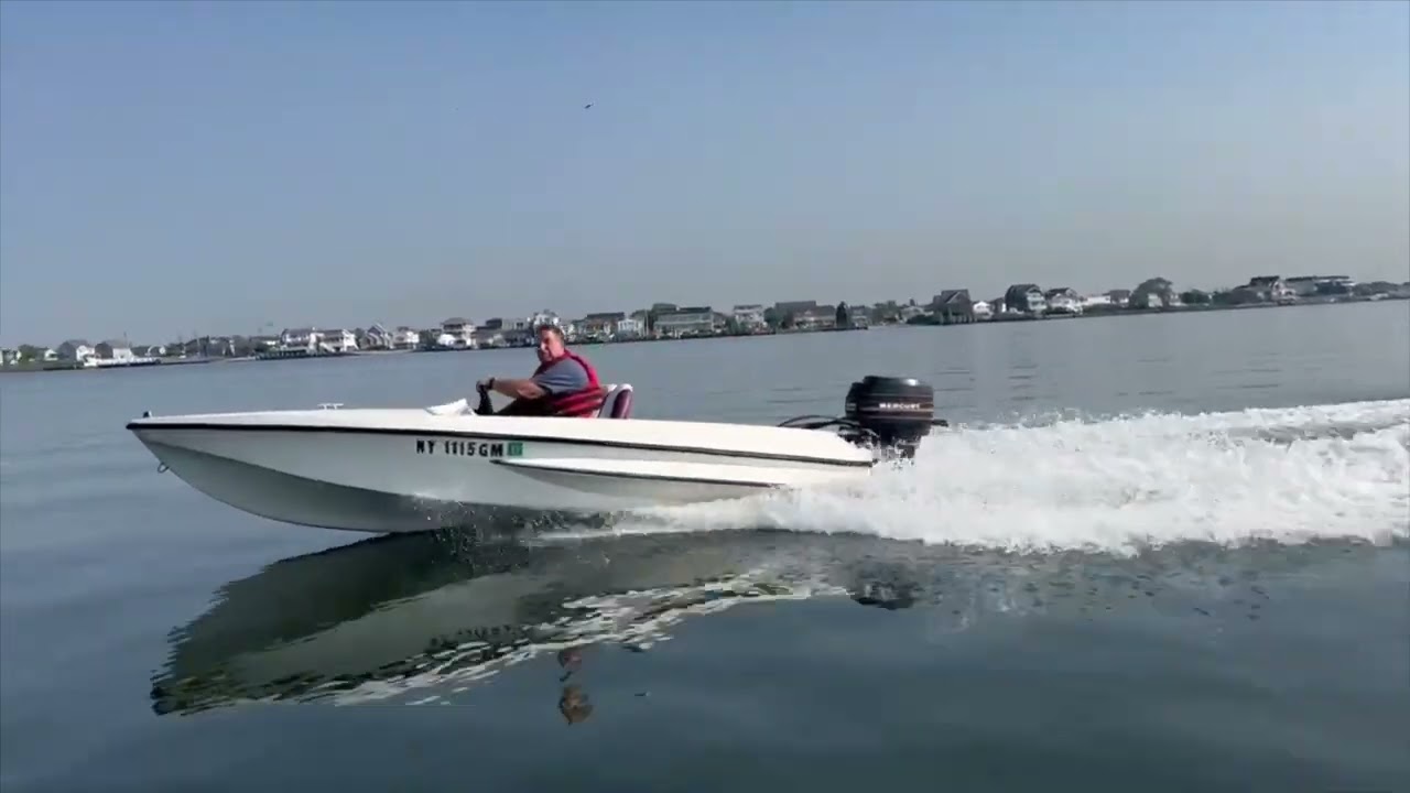 Sea Trial of a 1963 Glaspar G3 with a 35hp Mercury Outboard.