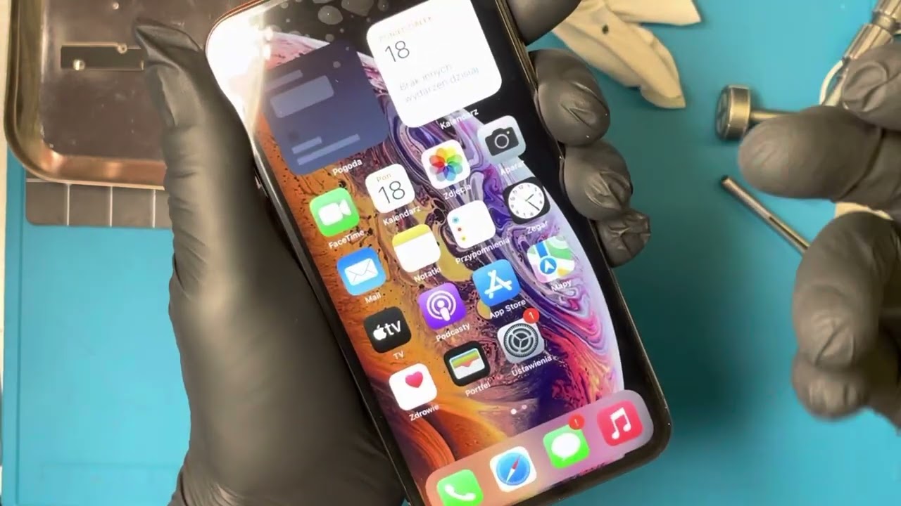 Wymiana Lcd  iPhone XS INCELL