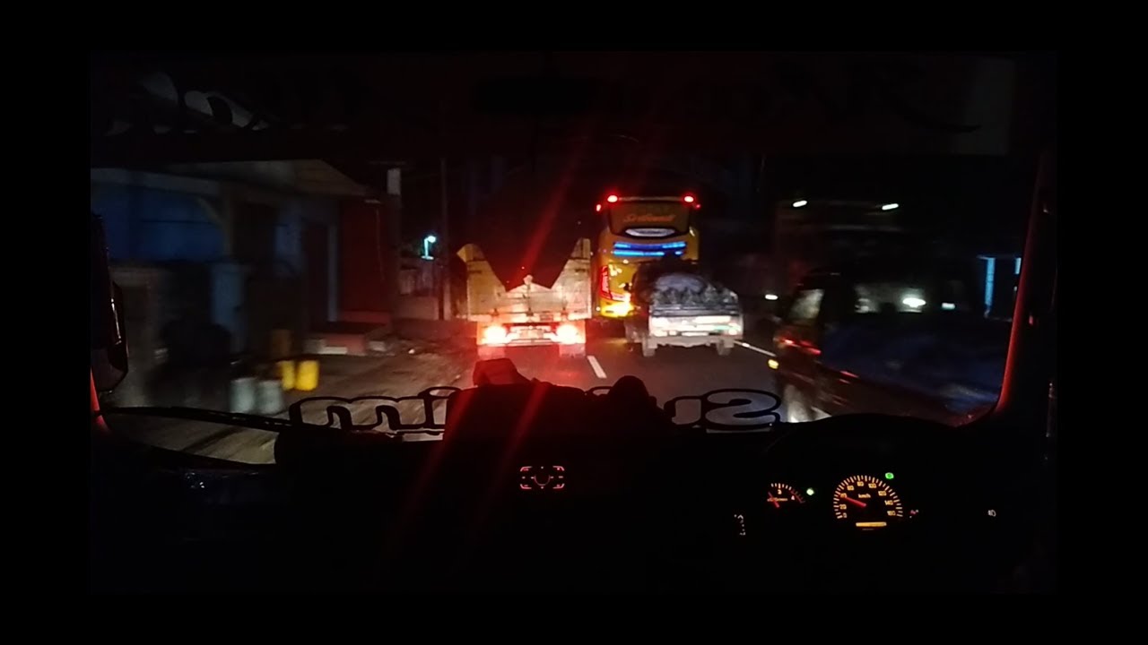 truck cabai bohlawok kejar tayang di pantura probolinggo ful speed