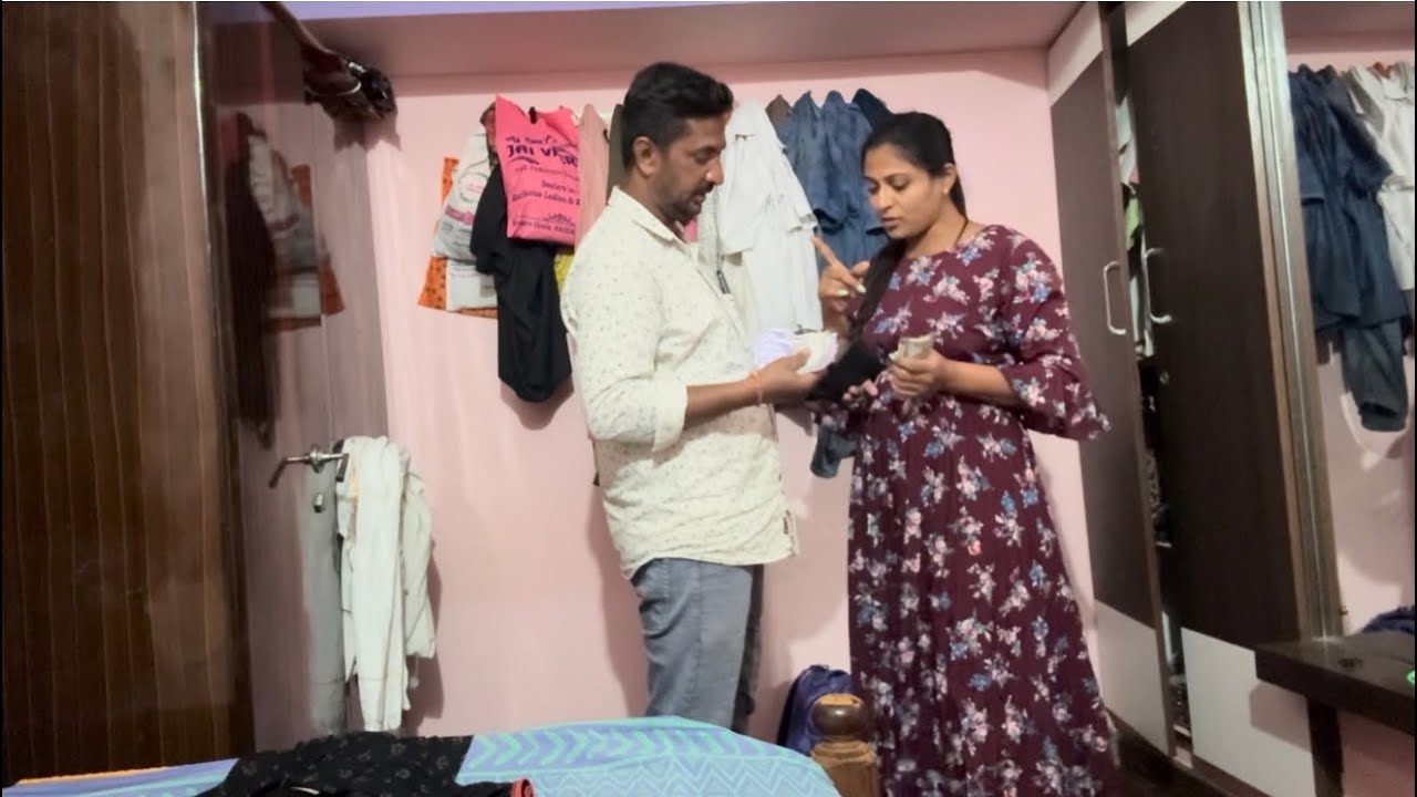 ವರಮಹಾಲಕ್ಷ್ಮಿ ಹಬ್ಬ ಮಾಡಬೇಕು ಅಂತ ಗಂಡನ ಜೇಬಲ್ಲಿ  ದುಡ್ಡೆಲ್ಲ ಕಾಲಿ ಮಾಡ್ದೆ🤭/ ದುಡ್ಡು ಕೊಟ್ಟು ಏನಂದ್ರು 😄 