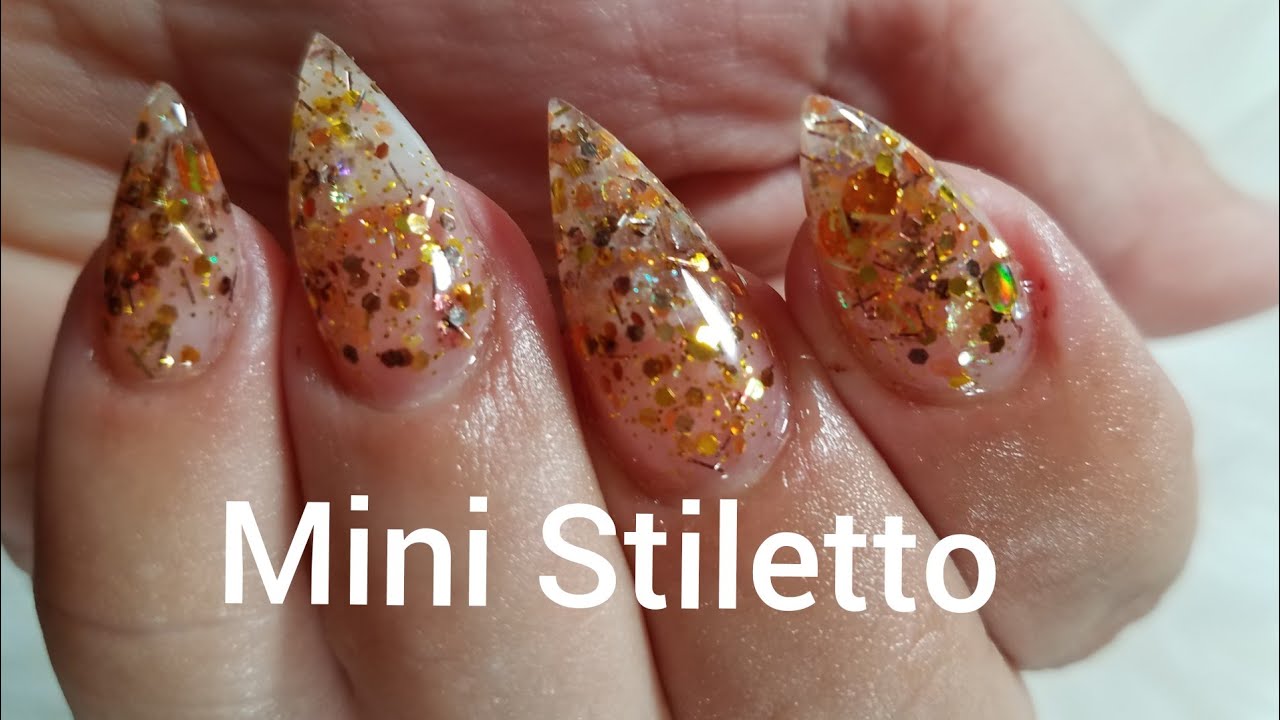 Como Hacer Uñas Mini Stiletto usando Tip Cuadrado, Tip Stiletto y Forma Escultural.