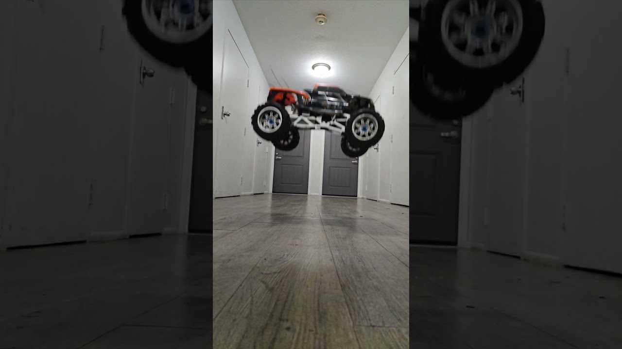 hot bodies twinzilla,holy drop test. #hotbodies #twinzilla #lrp #hpiracing #savagexl #droptest