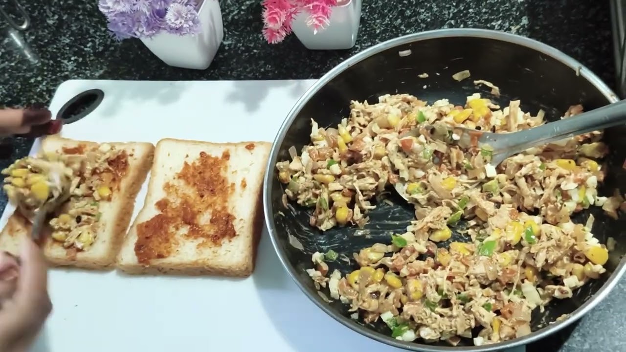 Chicken cheese veg sandwich 🥪# Easy #yummy#Ramdan special# subscribe for more videos#