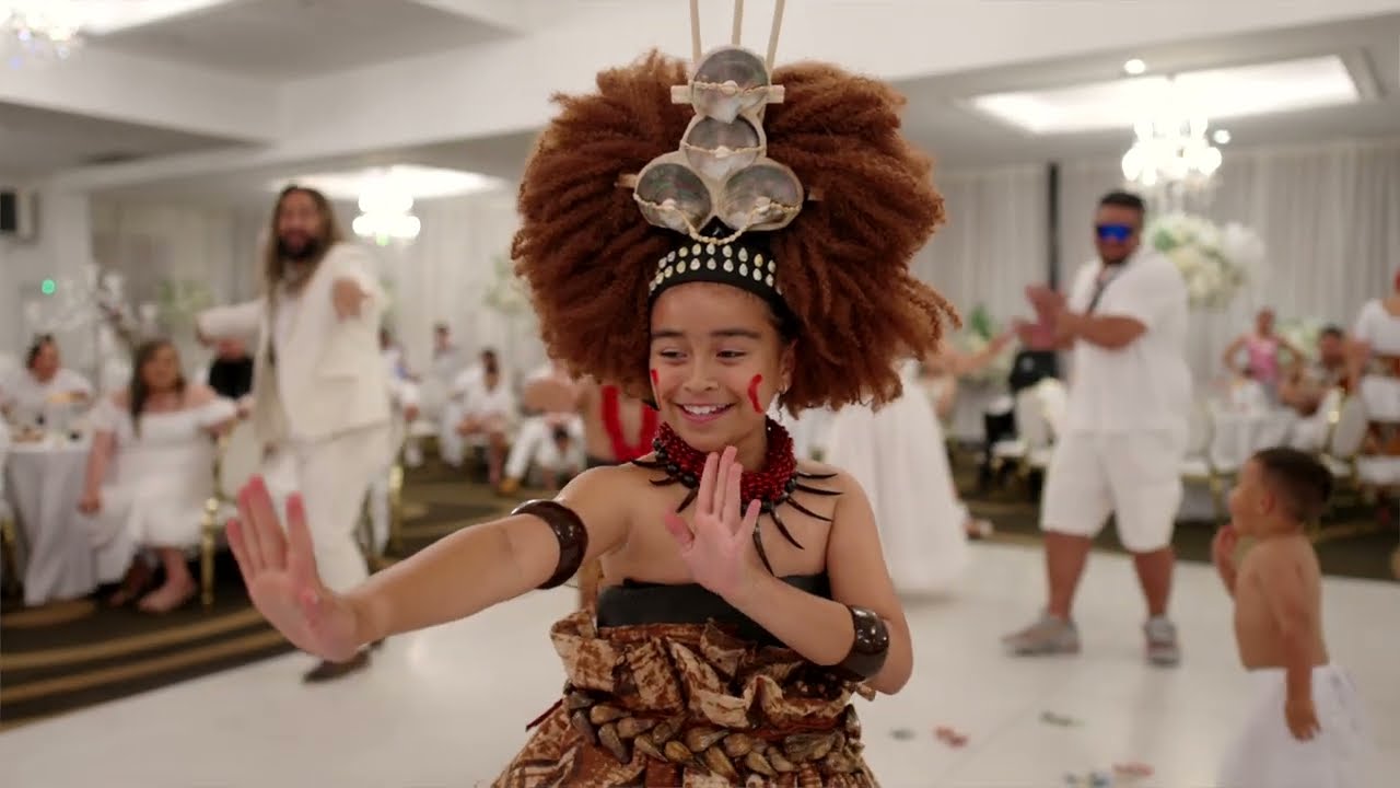 Beautiful Samoan performance for their grandmother's 60th birthday