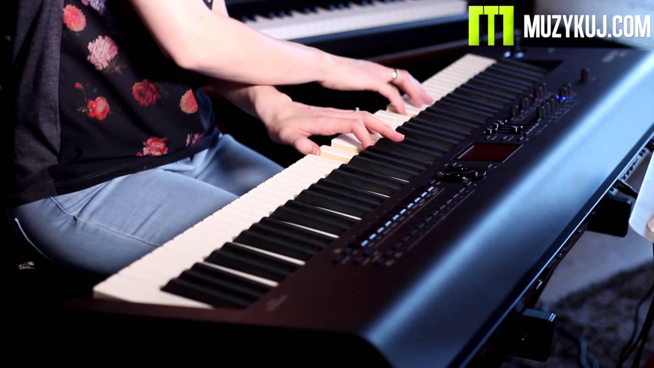 Roland RD- 800 CLASSICAL MUSIC