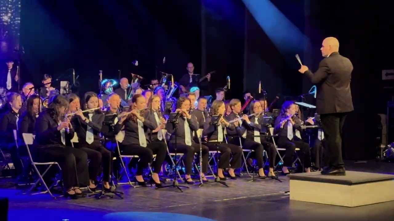 Pápa Város Fúvószenekara - Újévi Fúvós Show - 2026