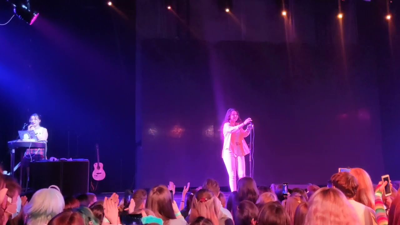 BTS - Butter (live performance by Mayleen)