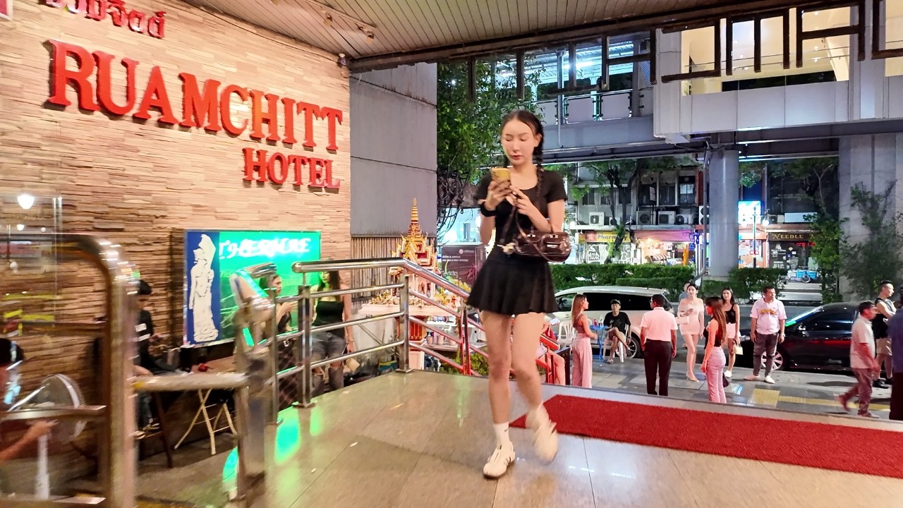 Unforgettable Night Walking in Bangkok  April 2026