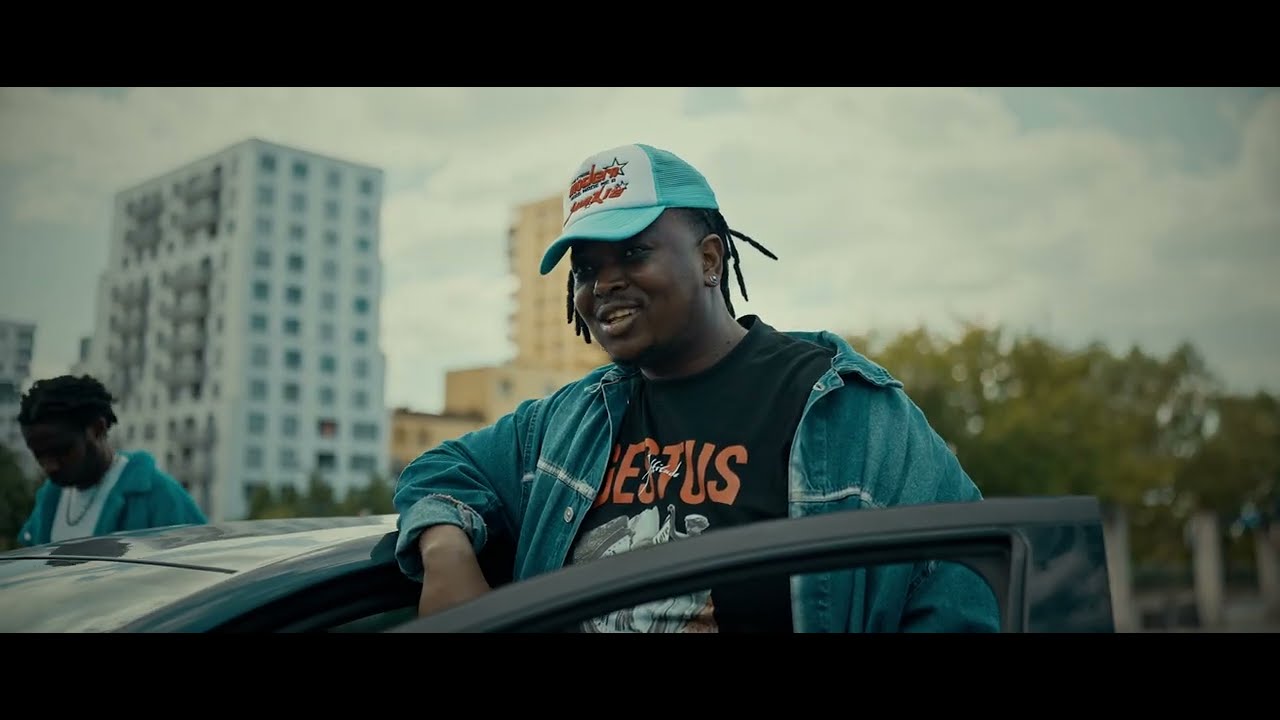 SIXTEEN - 22 SD (FEAT SAM SAMOURA&Iuml;) [Clip Officiel]