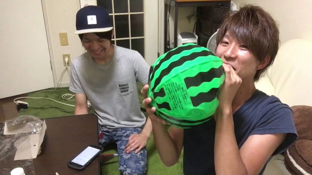 【チャレンジ】ビーチボールを息で膨らませる最速を競う。挑戦者求む！