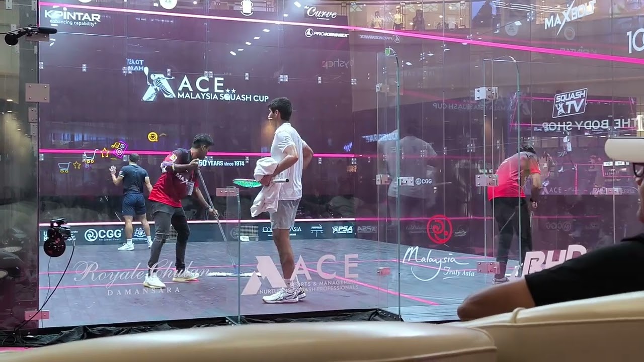 Youssef Soliman w Tandon of India, Squash, November 16, 2024