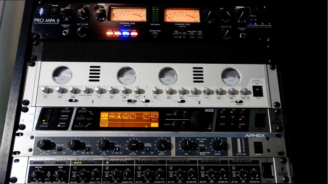 Hi-Fi AM transmission with line level audio and signal generator