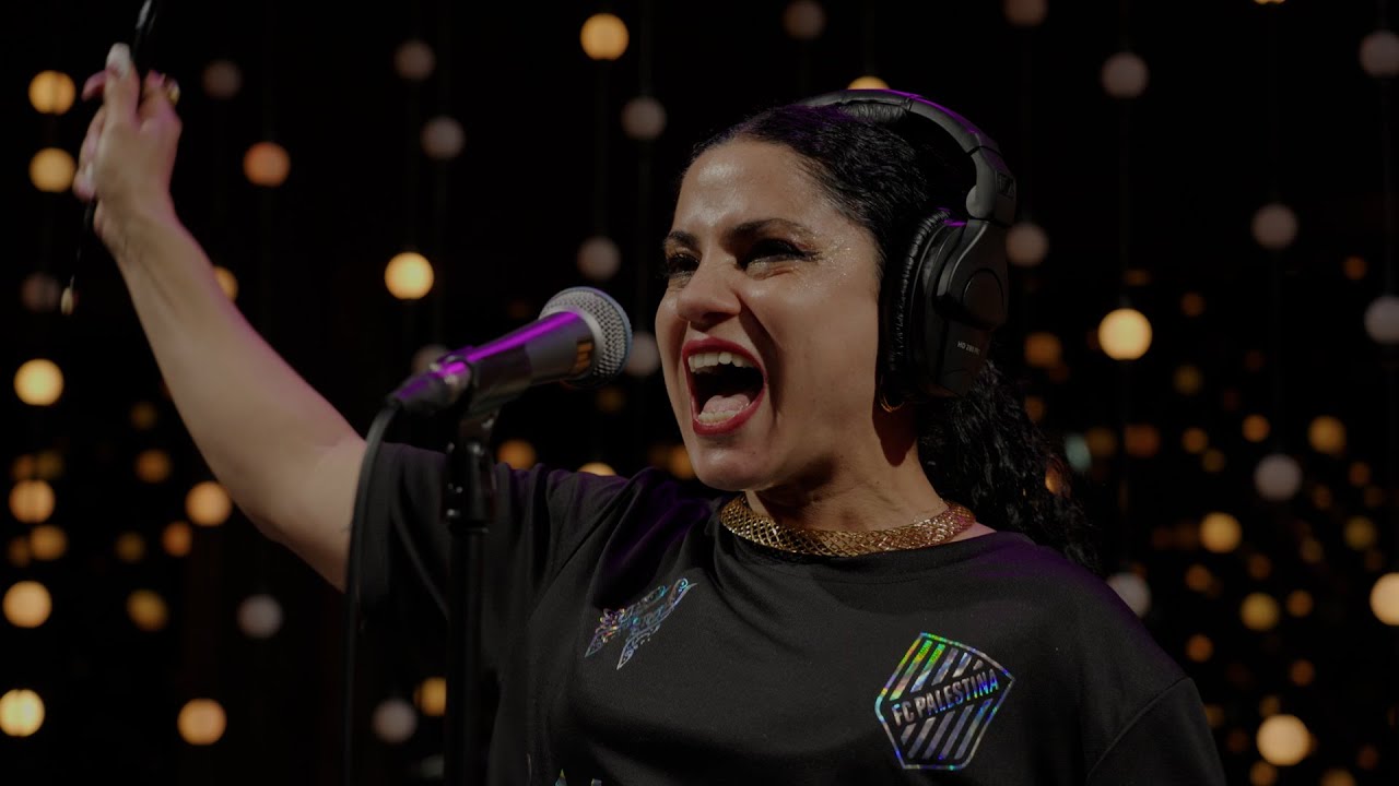 EMEL - Massive Will (Live on KEXP)