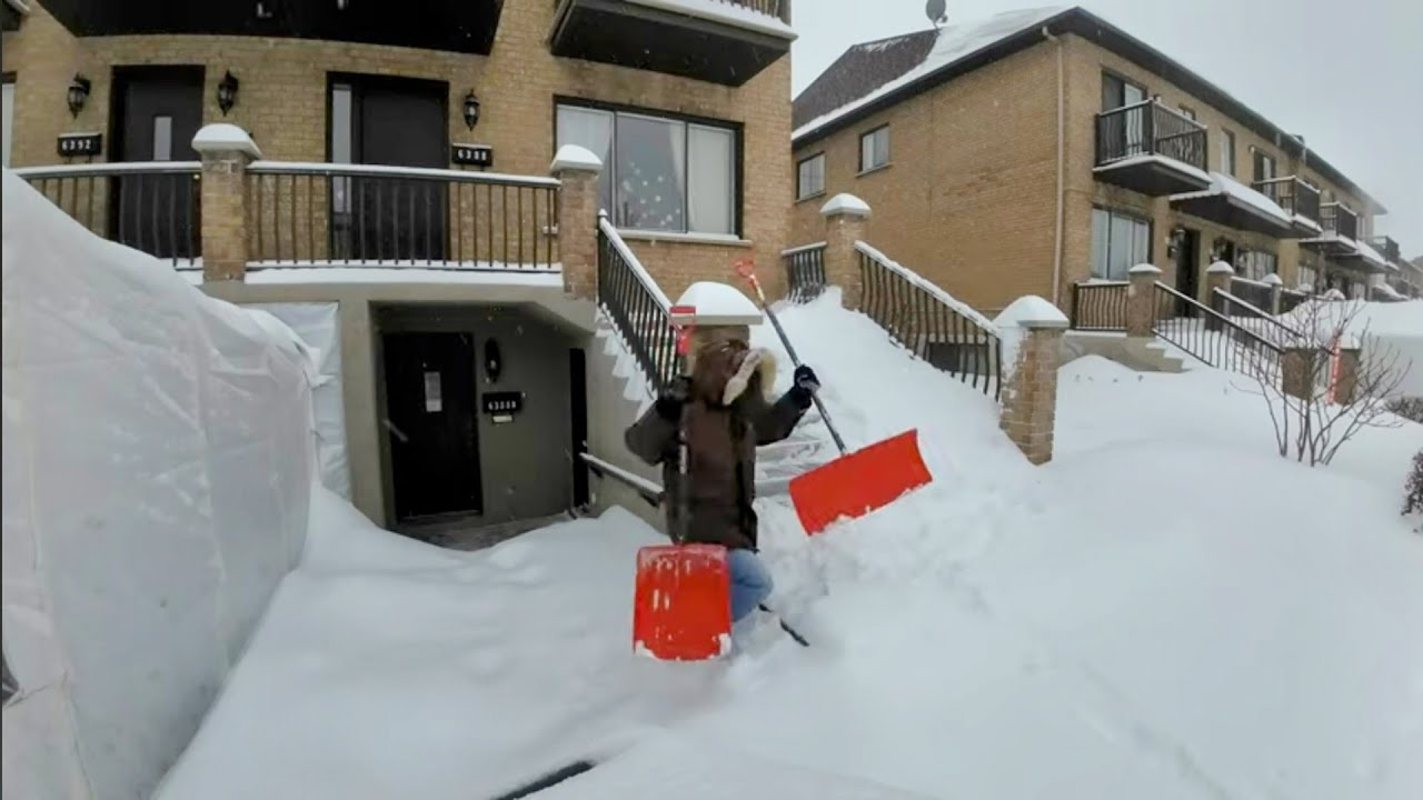 All in a snow storm's day's work. Craftsman 5/24
