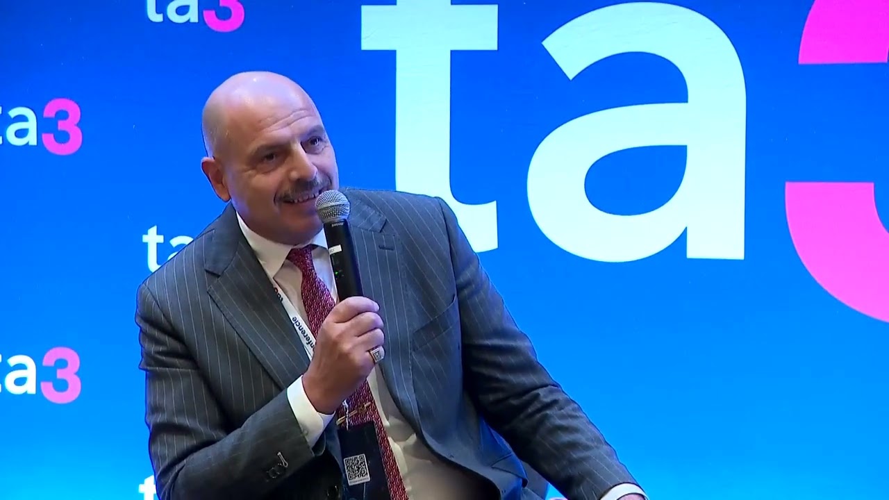 TA 3 KONFERENCIA INVESTUJEME 15.apríl 2025 -  diskusia Artur Gevorkyan a Lenka Buchláková