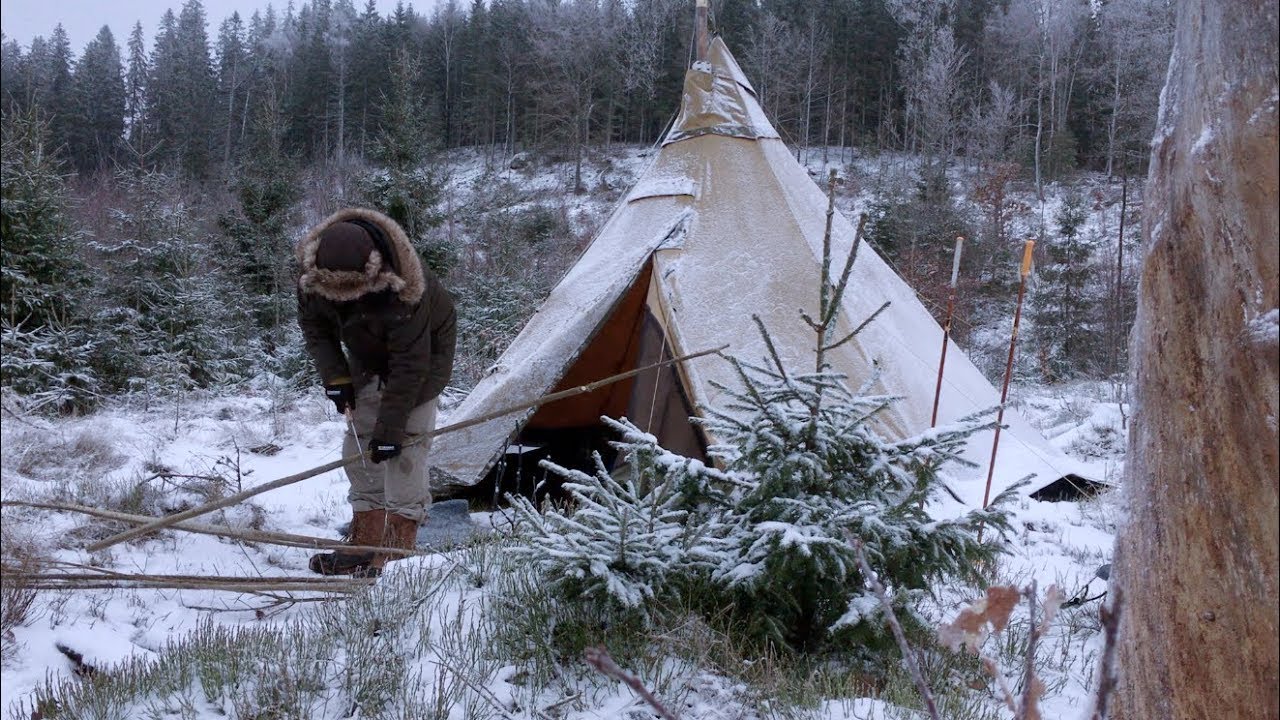 WINTER CAMPING - BUSHCRAFT BASE CAMP - Tipi Back Rest - Canvas Hot Tent - Nomad Woodstove Cooking