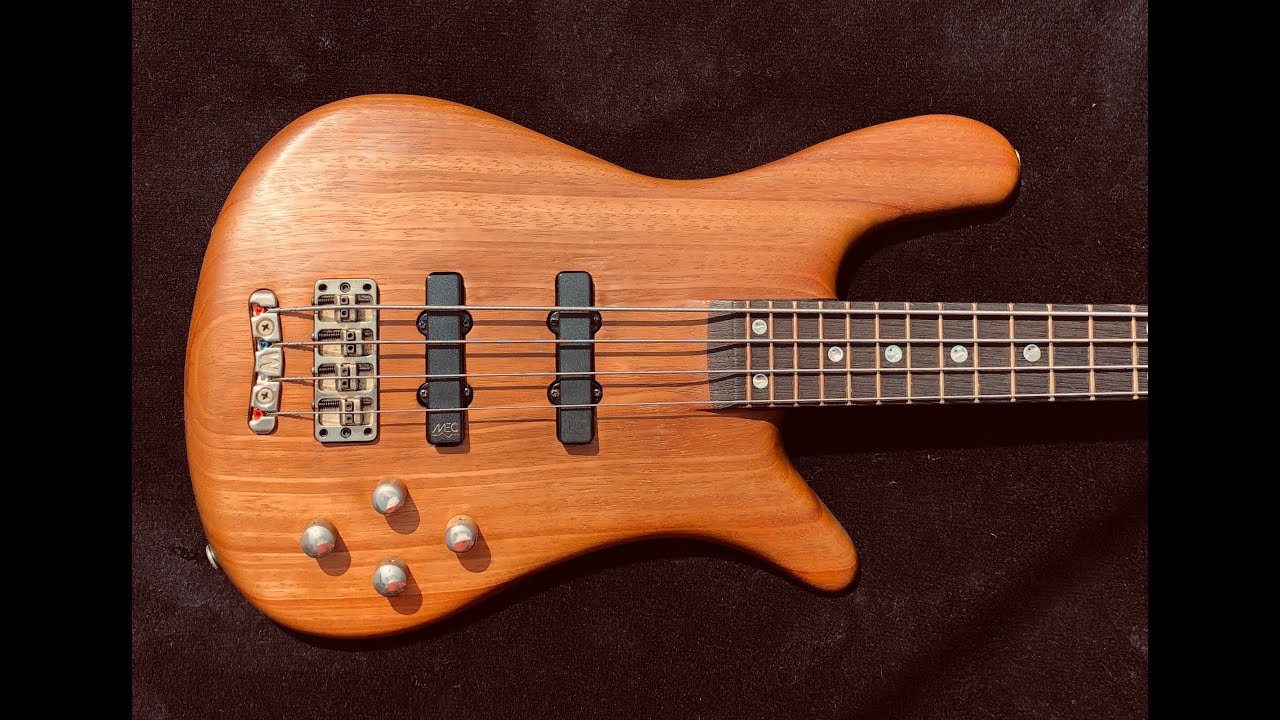 Basszusgitár tesztek Megyával - Warwick Streamer Stage II