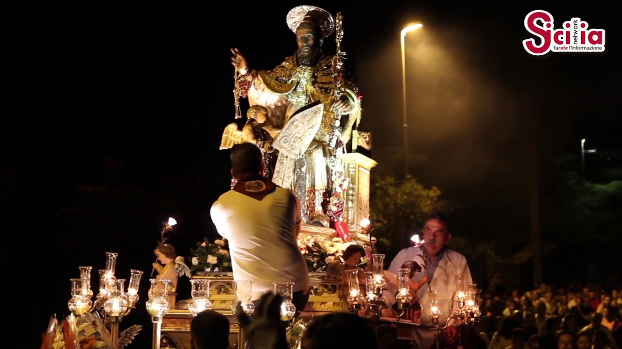 Nicolosi, tradizione e devozione per la festa di Sant'Antonio Abate