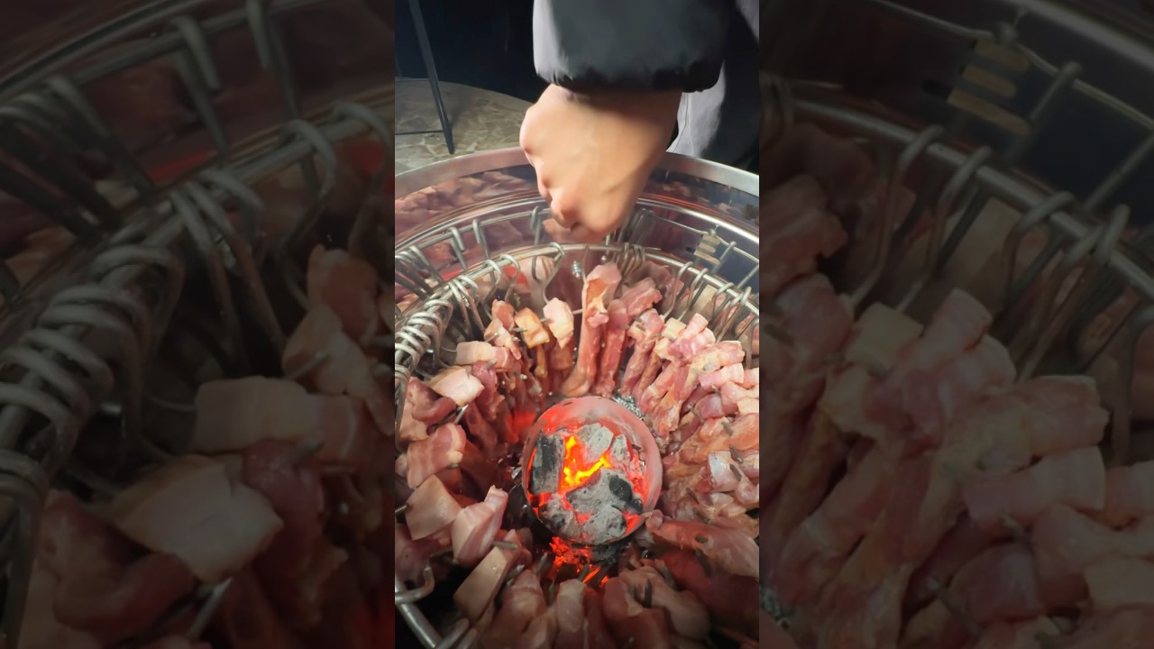 Ah no ese barril mini est&aacute; UNA CHIMBA🤩🐷🤤🔥🛢️#humobarriles #asados #chicharron#pongamosloaprueba