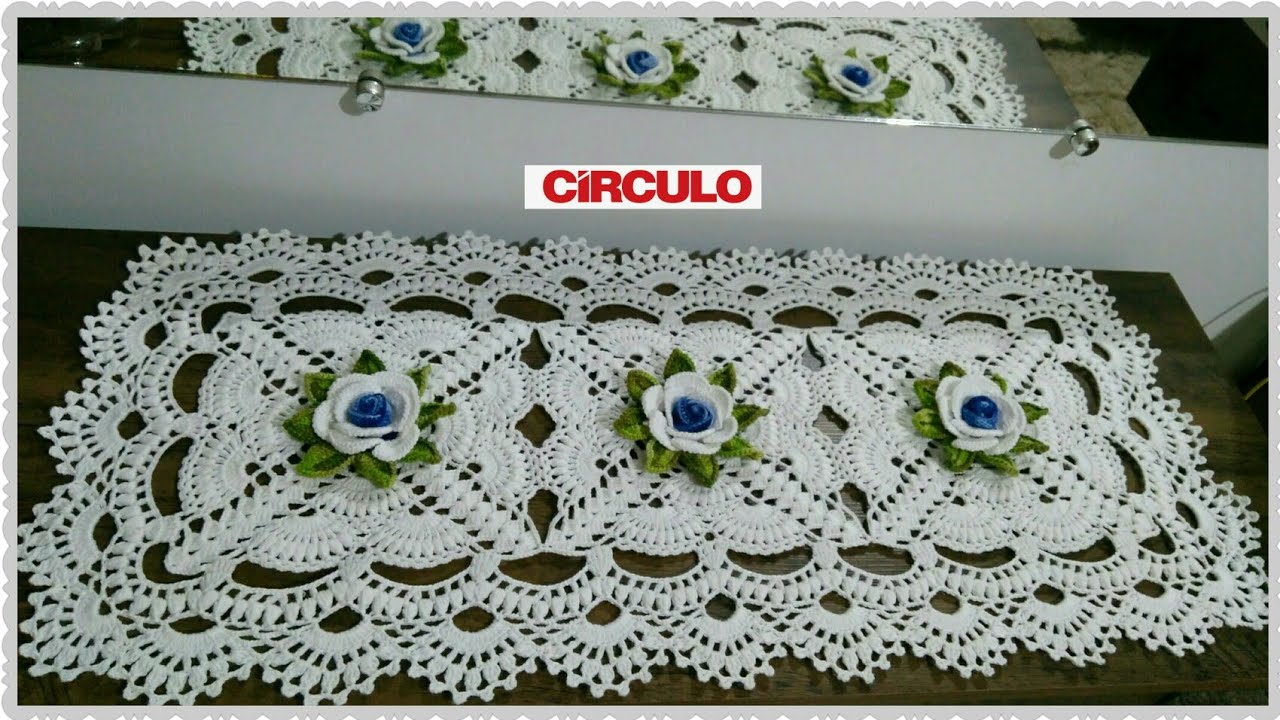 Centro de mesa Princesinha em crochê com Maria José.