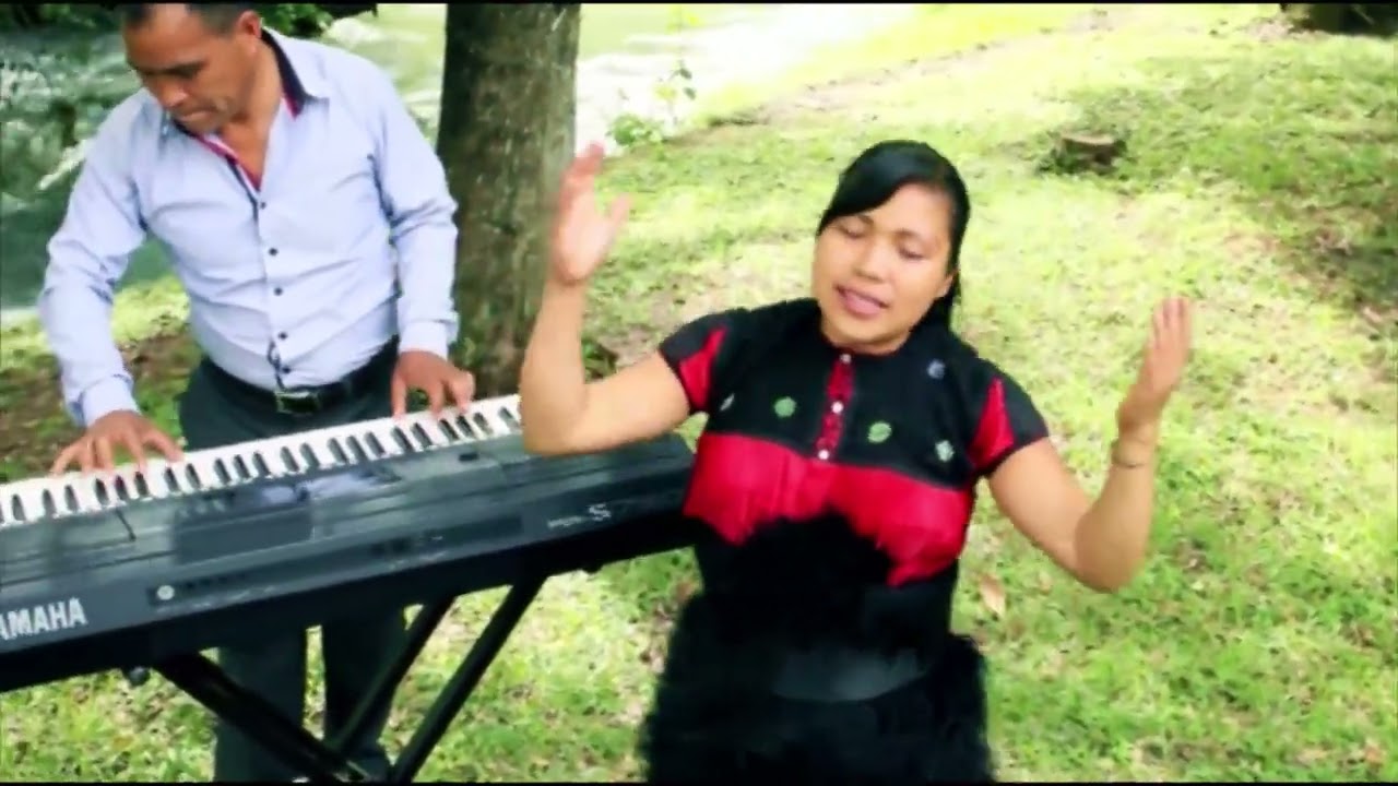 Juana Hernández con mucha alegría y gozo