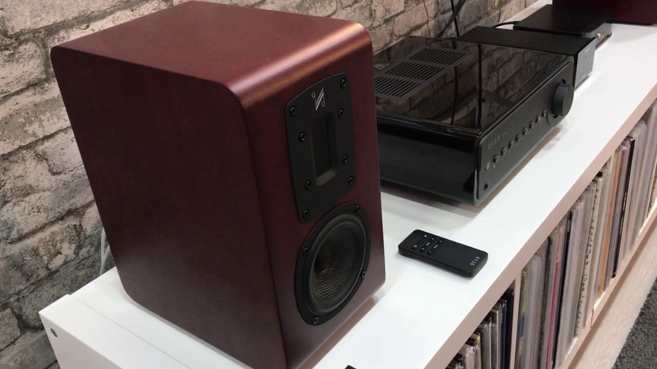Delightful music making from Rega, Heed Audio y Quad, playing Bach