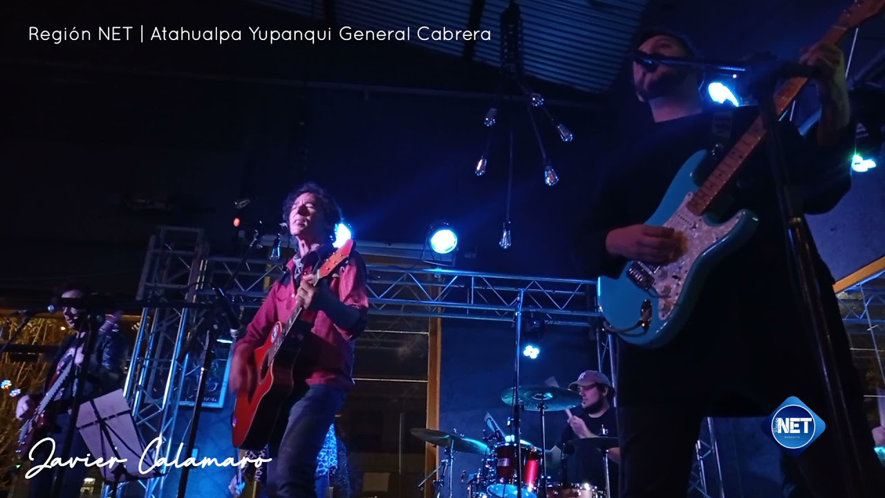 Un fragmento del Show de Javier Calamaro en Atahualpa Yupanqui