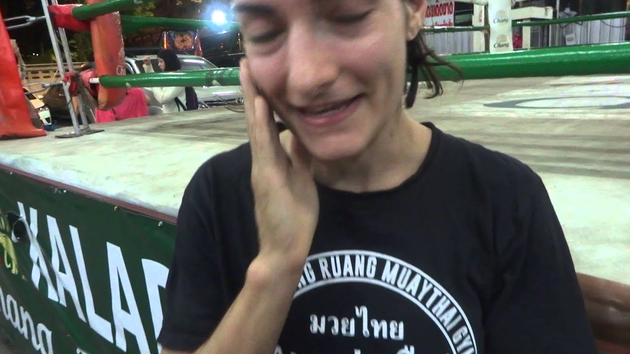 Dec 1 Vlog #161 - A New Custom Mongkol Chiang Mai - Vlogging All Month