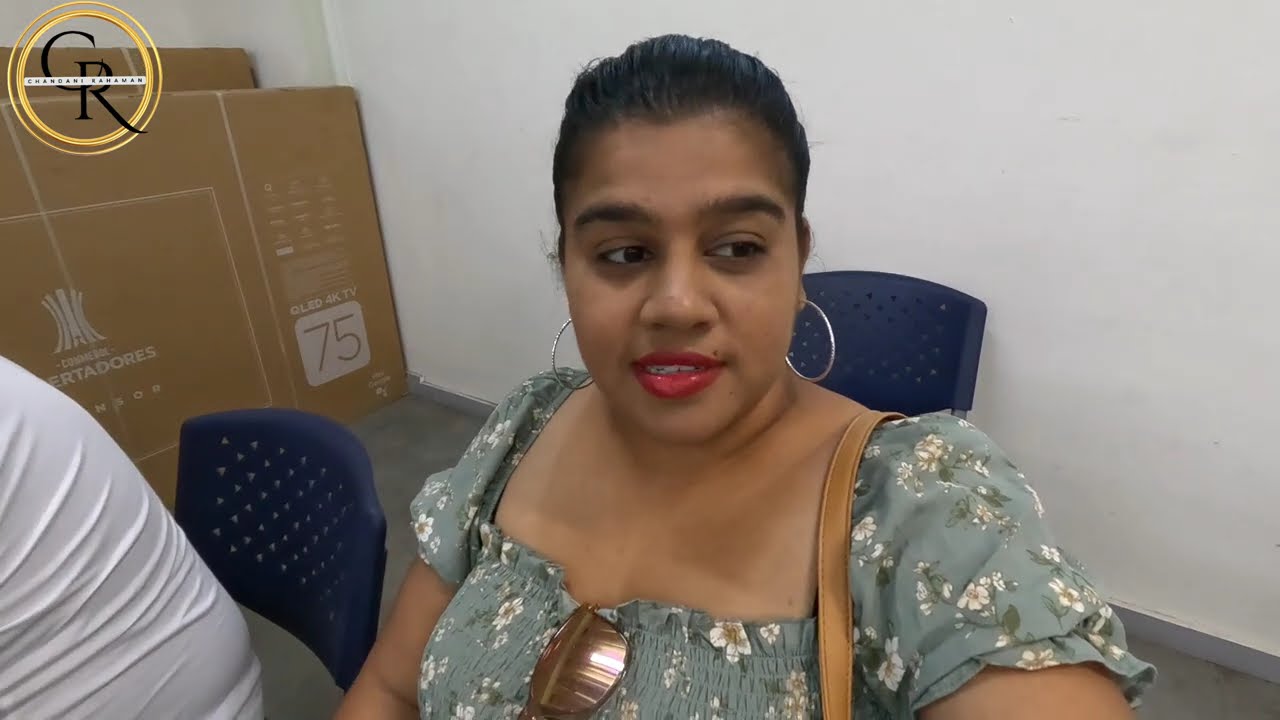 GUYANA 2025 - GEORGETOWN GUYANA / Shopping at Giftland, Eating Shrimp & Chips