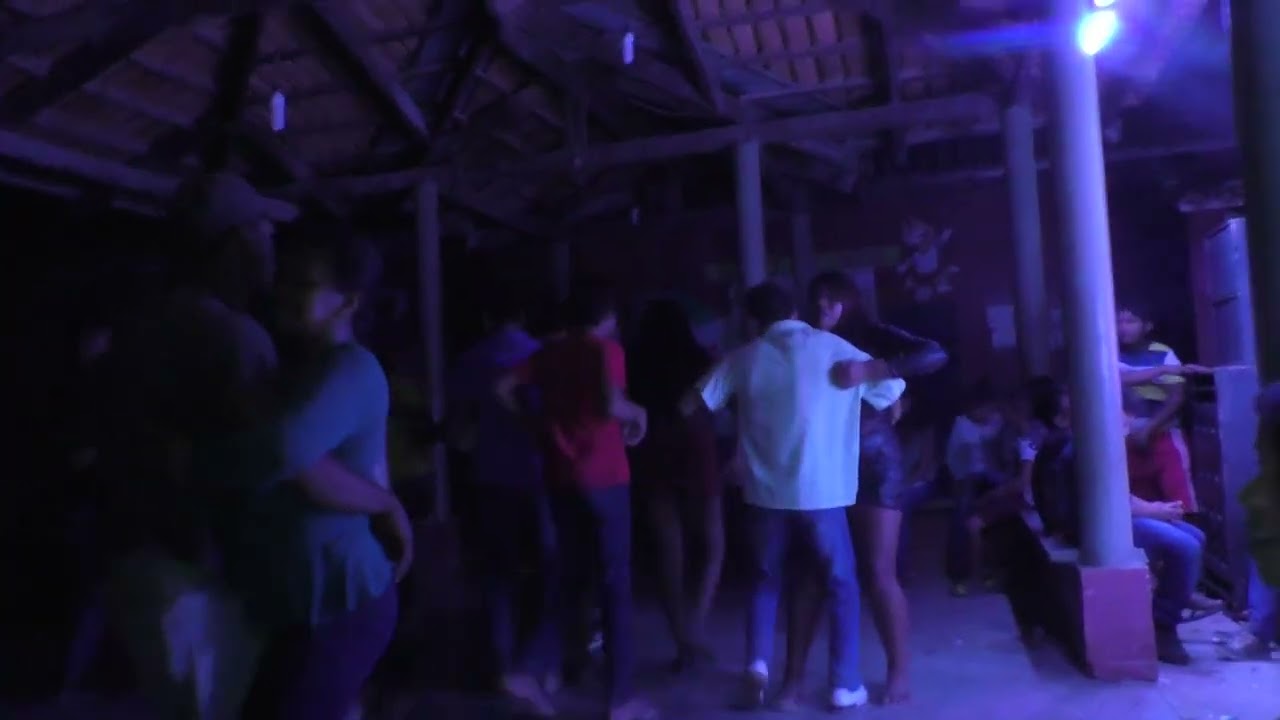 FORRÓ na aldeia boto velho ilha do Bananal Tocantins, 17 de junho de 2018 