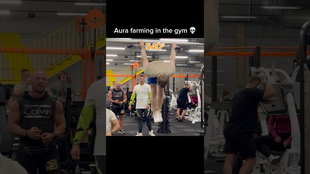 How many degrees of rotation ? 😮 #gym #mobility #flexibility #amazing #aura #yoga #wtf #workout
