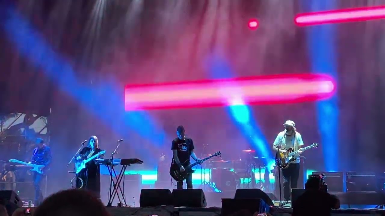 Slowdive - Alison (Primavera Sound Buenos Aires 2023)
